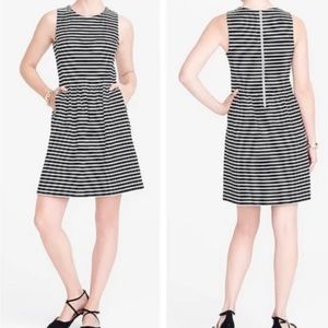 J Crew midi dress size M with pockets